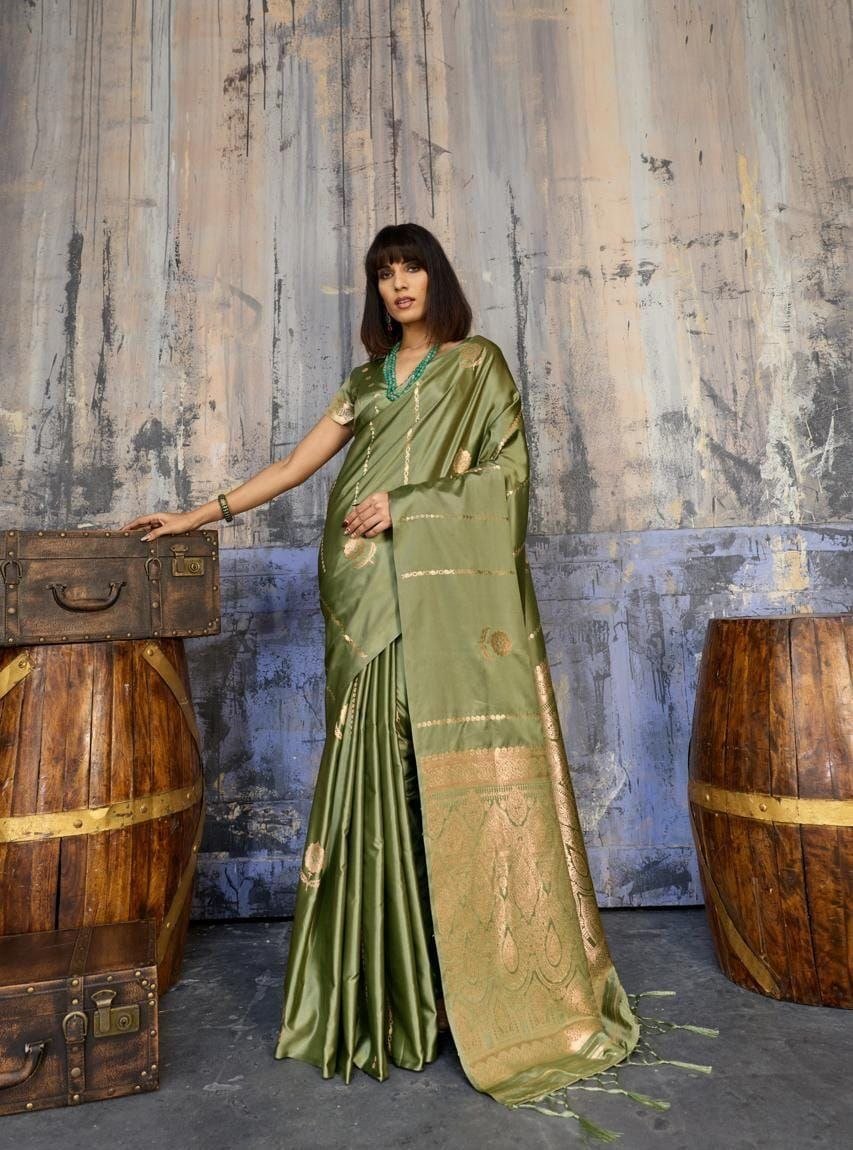 Munga Malbari Silk Copper & Silver Jori Hand Weaving Saree. - Image 4