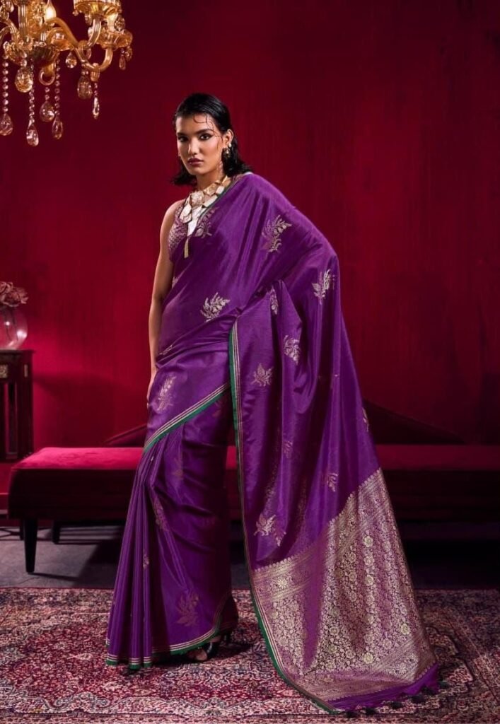 Nayel Matka Silk Reshom Thread Weaving Saree.