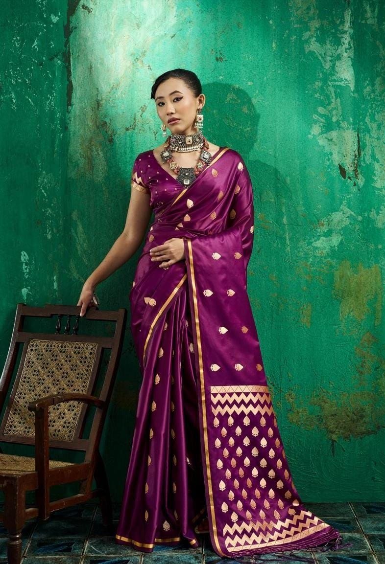 Munga Malbari Silk Copper & Silver Jori Hand Weaving Saree. - Image 2