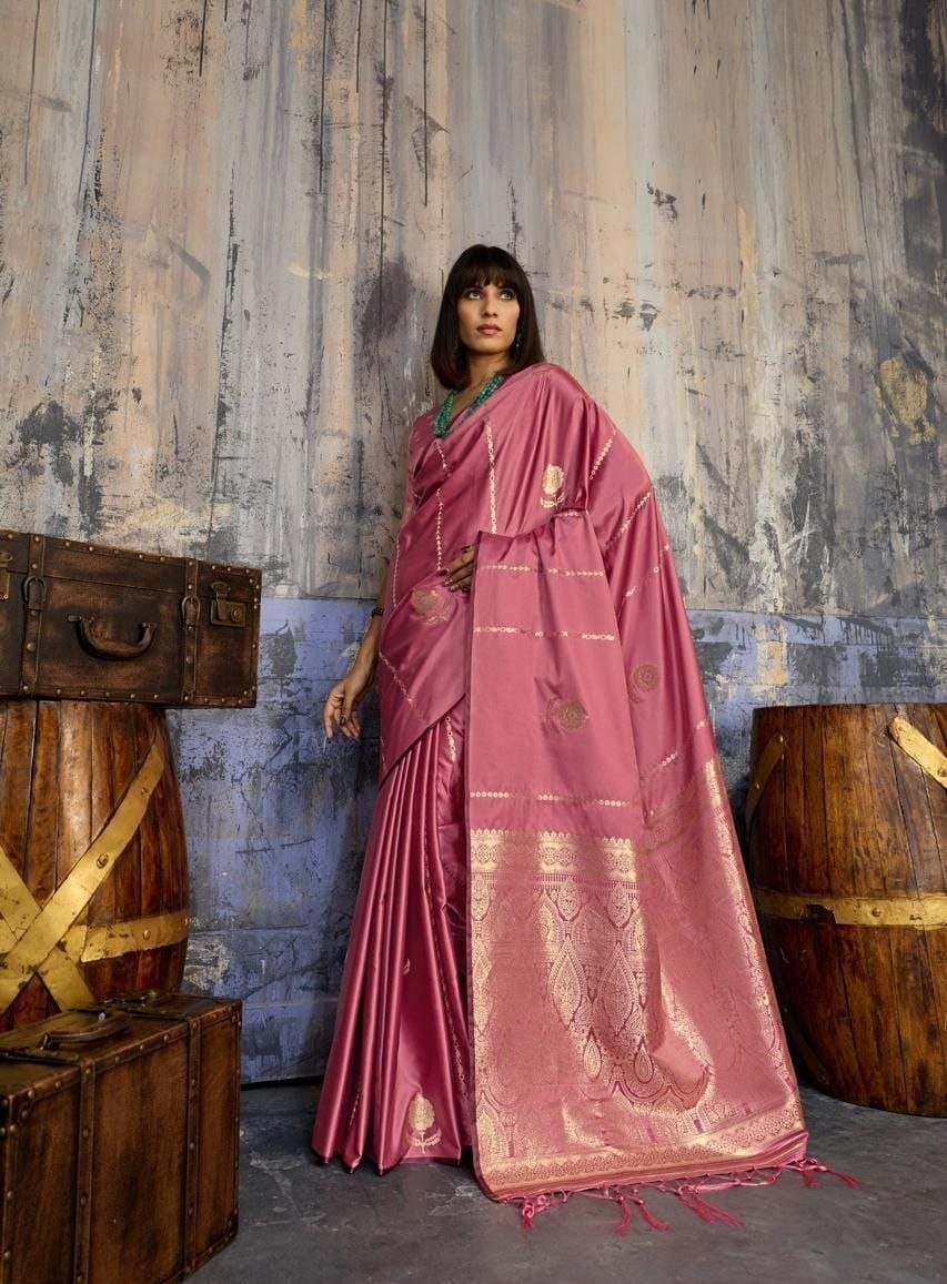 Munga Malbari Silk Copper & Silver Jori Hand Weaving Saree. - Image 5